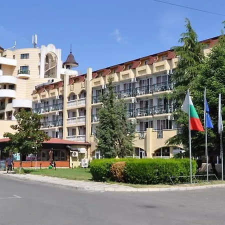 Amfora Hotell 3*
