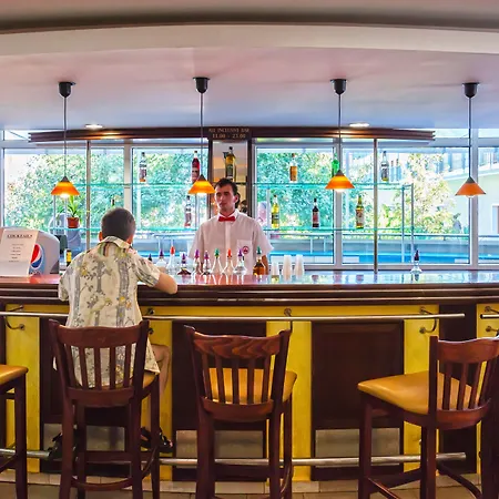 Amfora Hotell Slăntjev Brjag