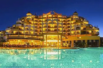 Amfora Hotel 3*