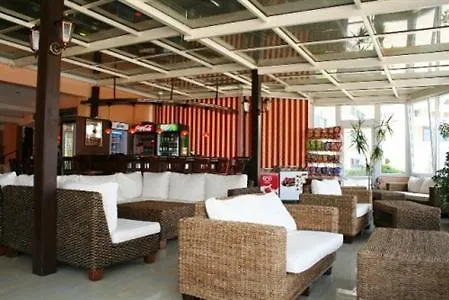 Hotel Amfora 3*